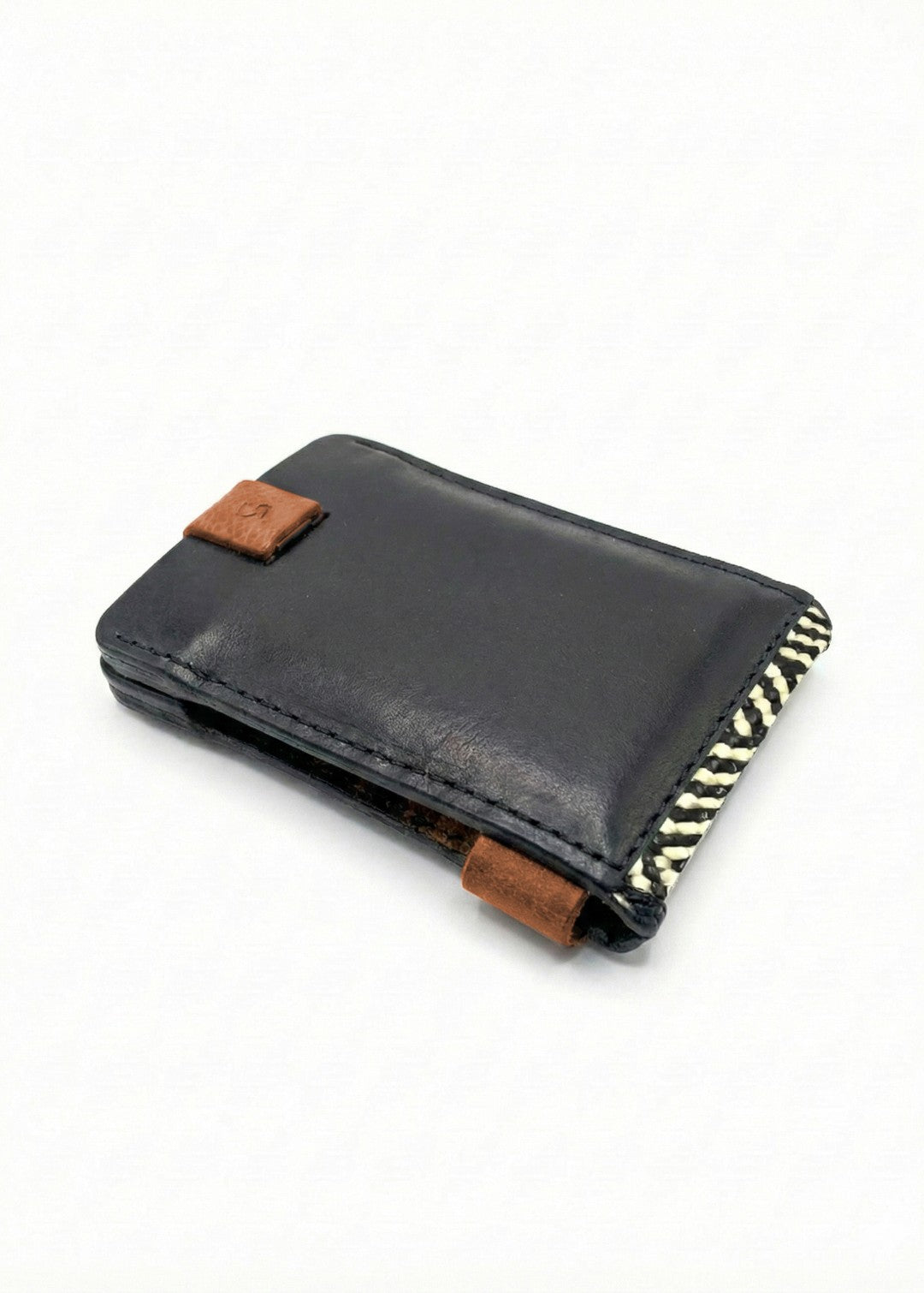 Flap_Bifold_Negro